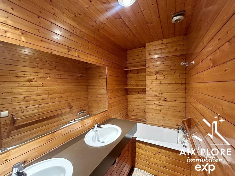 Appartement - 104 m² - 4 pièces