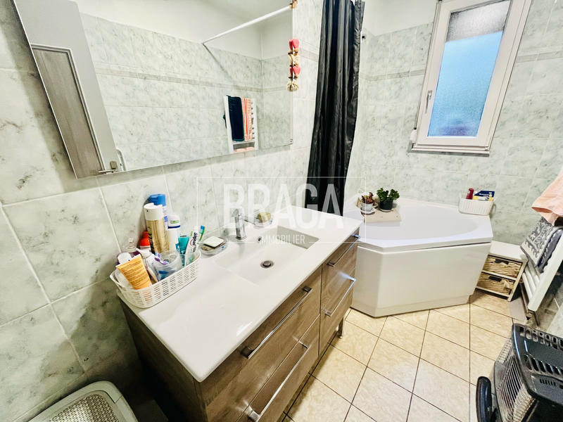 Appartement - 86 m² - 3 pièces