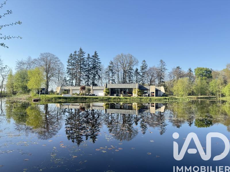 Maison de maîtres - 341 m² - 9 pièces