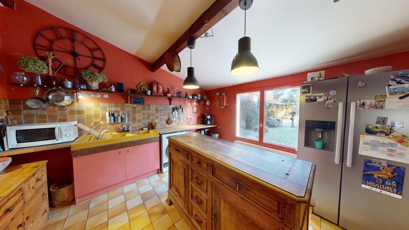 Demeure - 352 m² - 15 pièces