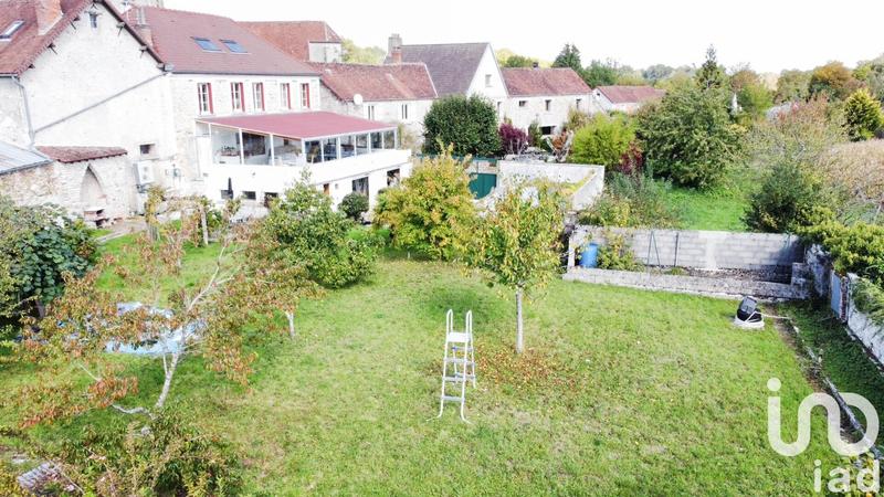 Maison - 258 m² - 9 pièces