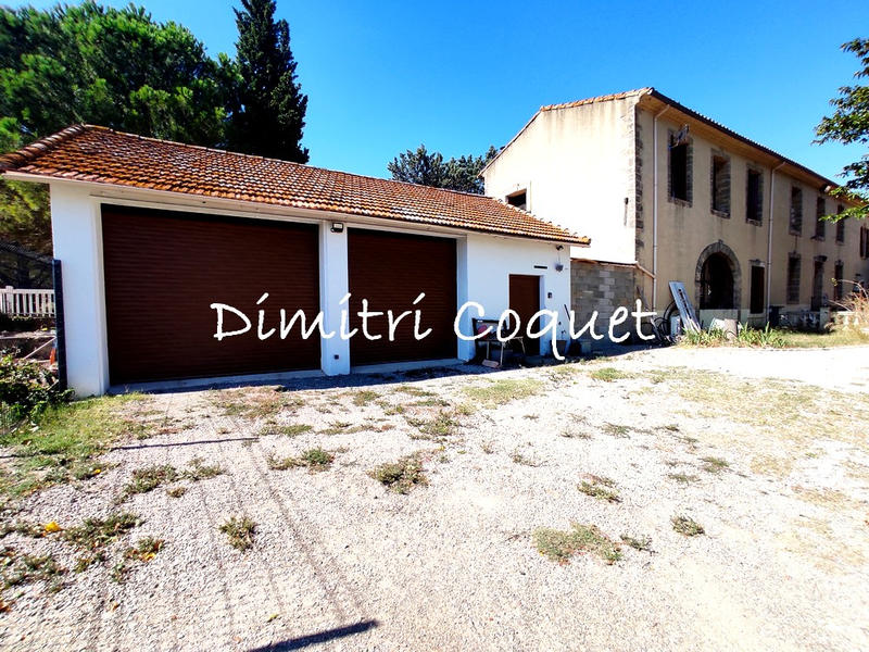 Propriété - 200 m² - 5 pièces