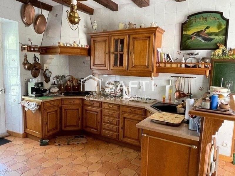 Maison - 189 m² - 7 pièces