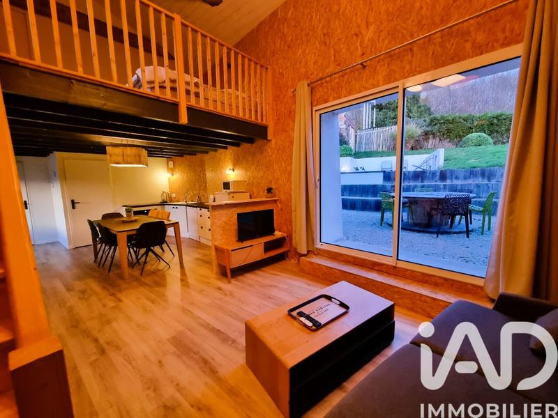 Maison - 231 m² - 13 pièces