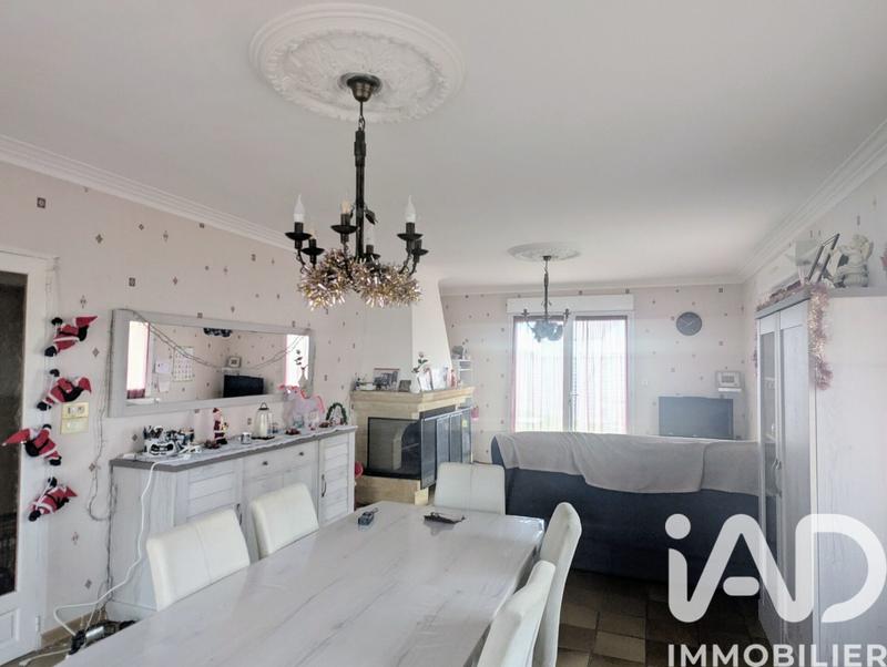 Maison - 158 m² - 8 pièces