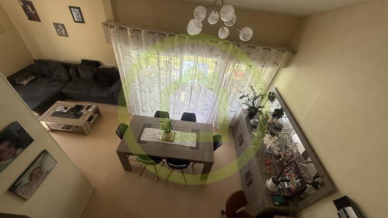 Maison - 96 m² - 6 pièces