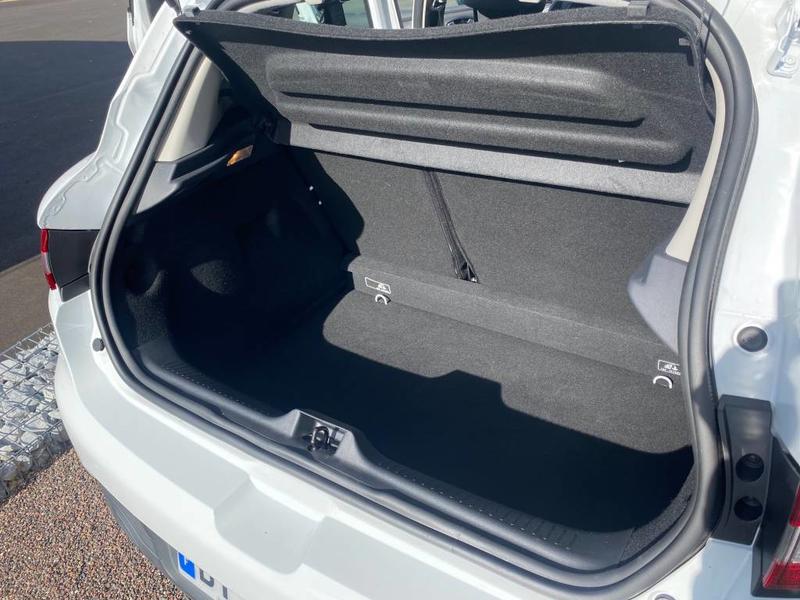 Renault Clio IV Zen 1.2 16v 75