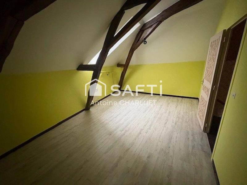 Maison - 330 m² - 13 pièces