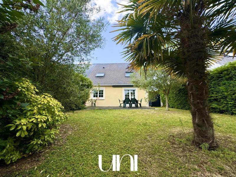 Maison - 90 m² - 4 pièces