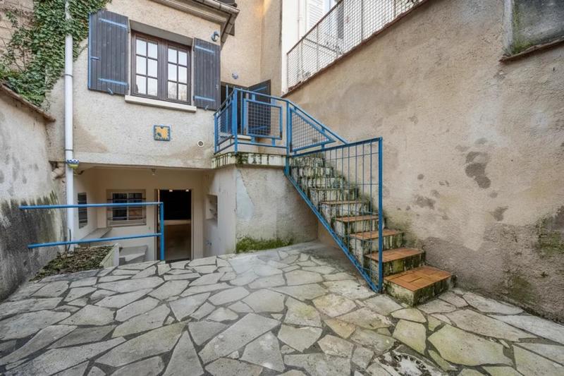 Maison - 80 m² - 6 pièces