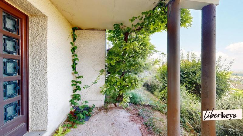 Maison - 101 m² - 5 pièces