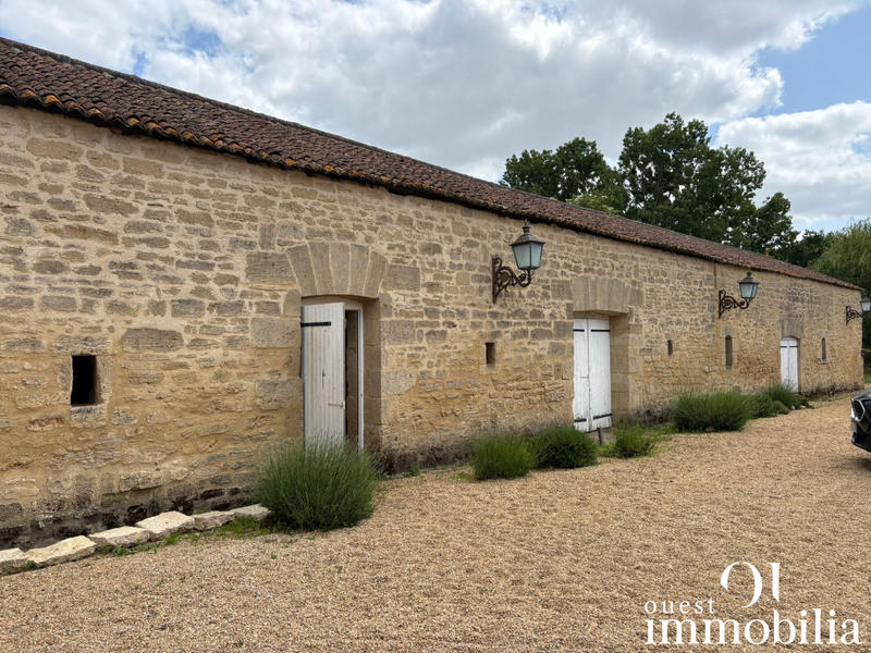 Maison - 206 m² - 8 pièces