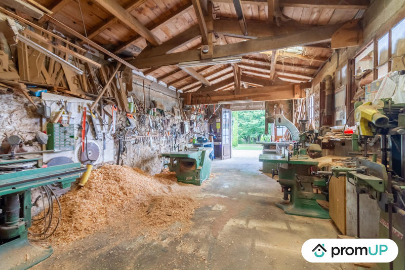 Maison - 167 m² - 7 pièces