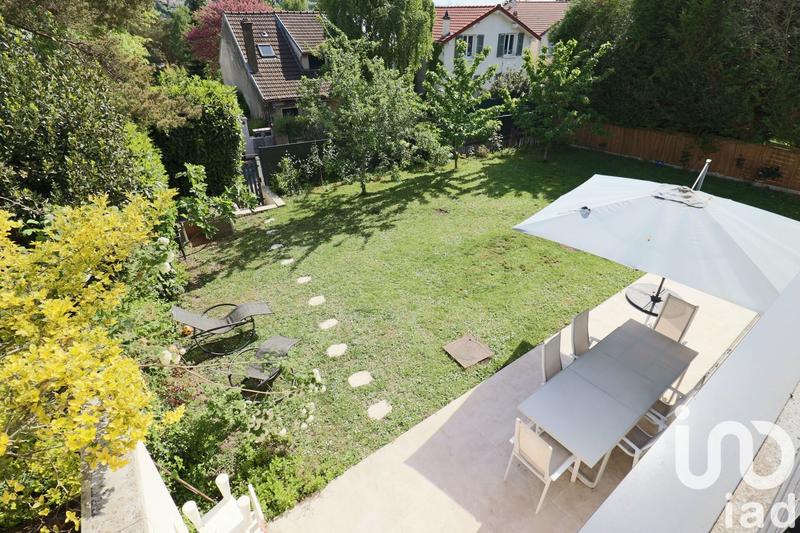 Maison - 195 m² - 6 pièces