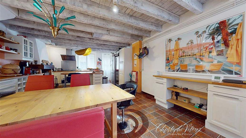 Maison - 167 m² - 6 pièces