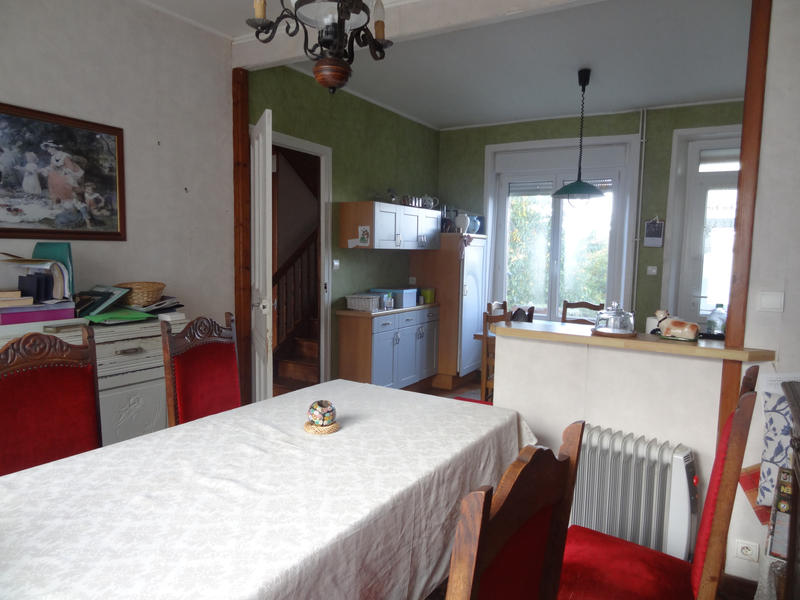 Maison - 96 m² - 4 pièces