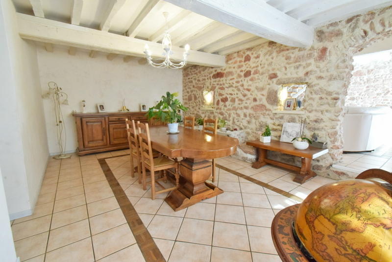 Maison - 160 m² - 5 pièces