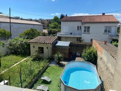 Maison - 90 m² - 3 pièces