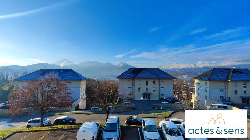 Appartement - 60 m² - 3 pièces