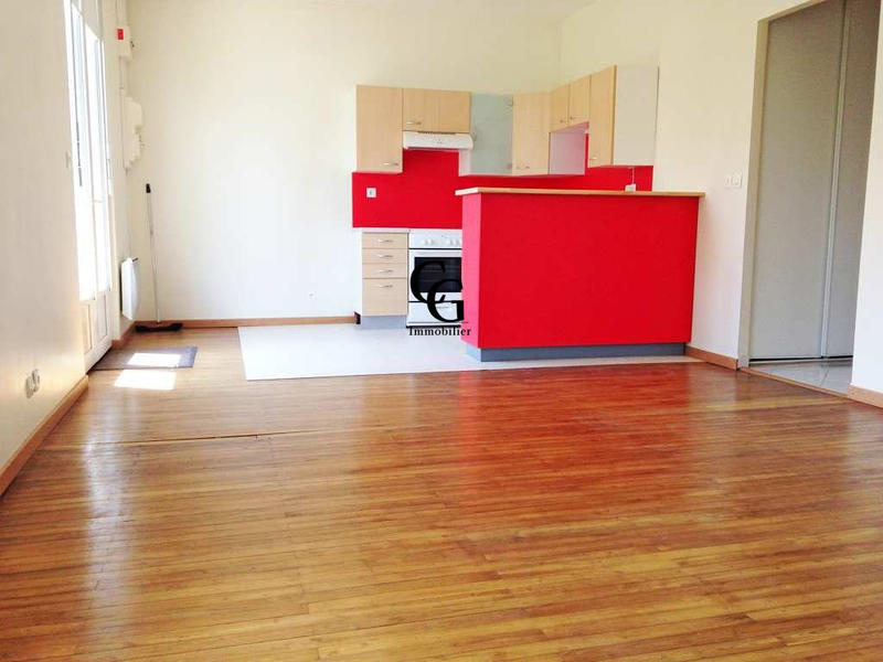 Maison - 65 m² - 3 pièces