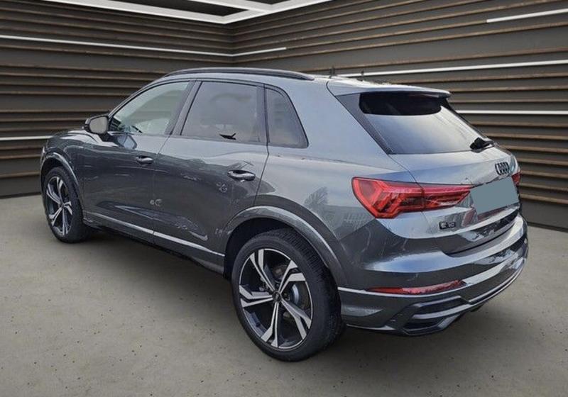 Audi Q3 45 TFSIe 245 s-Line / Camera de Recul Coffre Elec Carplay Android Auto Regulateur Distance