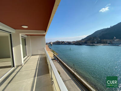 Appartement - 171 m² - 6 pièces