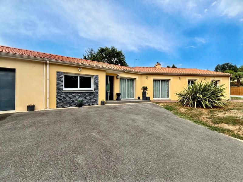 Maison - 138 m² - 7 pièces