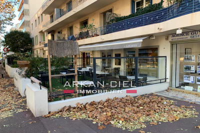 Fonds de commerce - Magasins - 60 m²