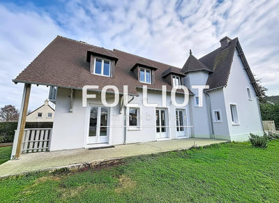 Maison - 198 m² - 6 pièces