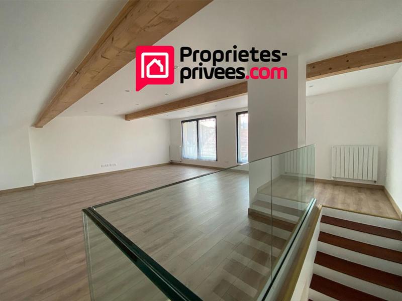 Maison - 218 m² - 9 pièces