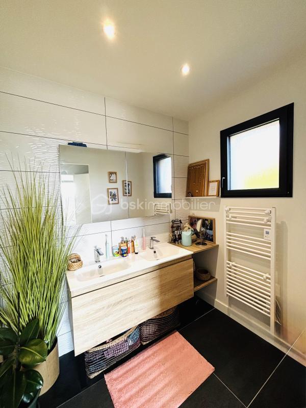 Maison - 131 m² - 4 pièces