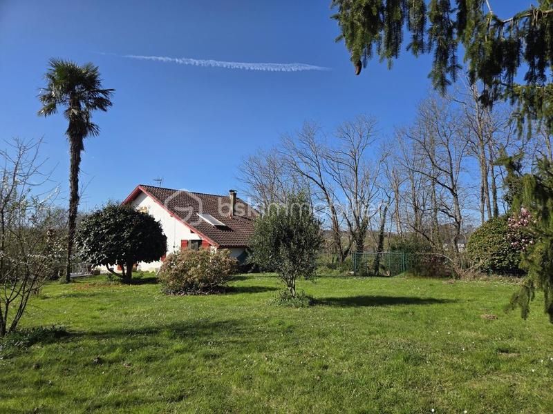 Maison - 87 m² - 5 pièces