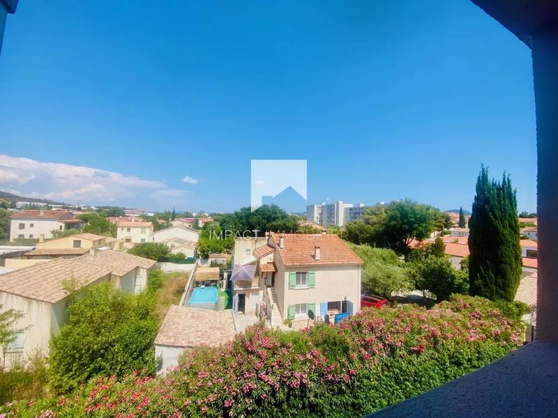 Appartement - 83 m² - 5 pièces