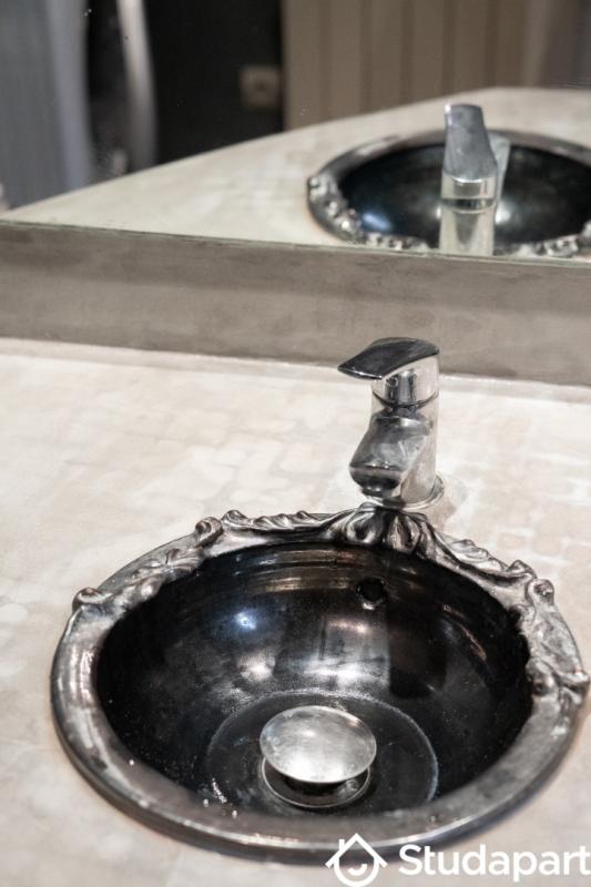 Chambre - 12 m² - 1 pièce