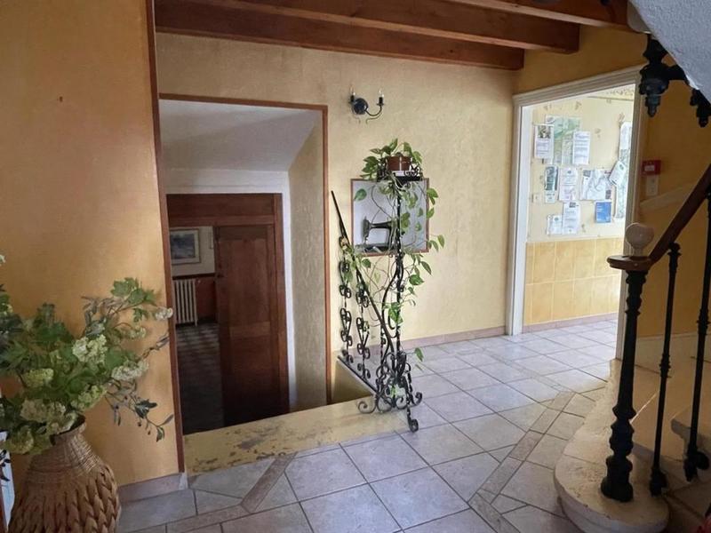 Maison de maîtres - 280 m² - 12 pièces