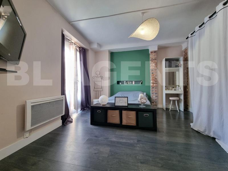 Maison traditionnelle - 200 m² - 8 pièces