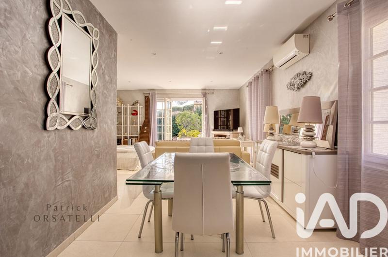 Maison - 364 m² - 10 pièces