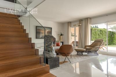 Duplex - 183 m² - 6 pièces