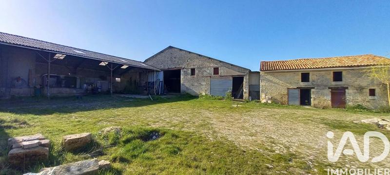 Ferme - 211 m² - 8 pièces