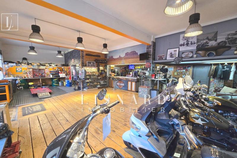 Local commercial - 120 m²