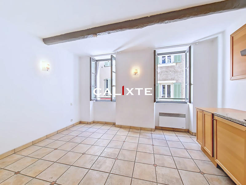Appartement - 18 m² - 1 pièce