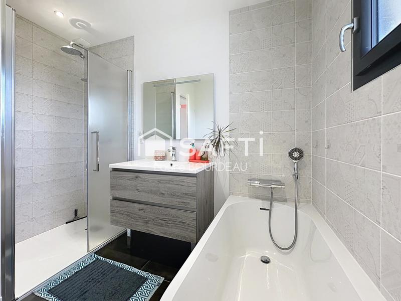 Maison - 106 m² - 4 pièces