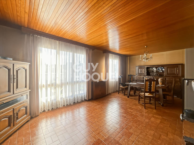 Maison - 76 m² - 4 pièces