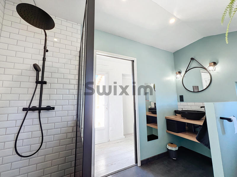 Mas - 161 m² - 7 pièces