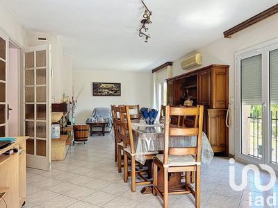 Maison - 200 m² - 7 pièces