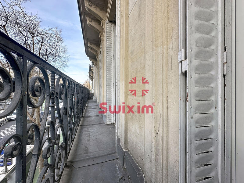 Chambre - 103 m² - 6 pièces