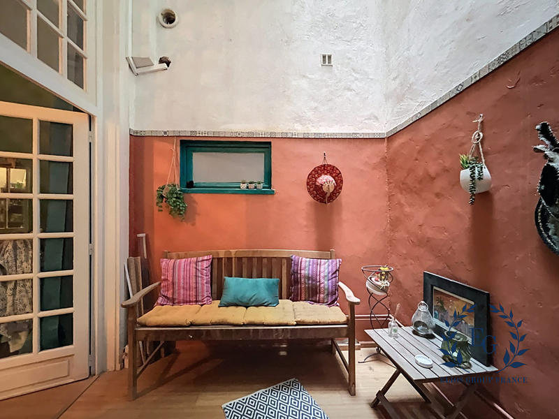 Appartement - 225 m² - 7 pièces