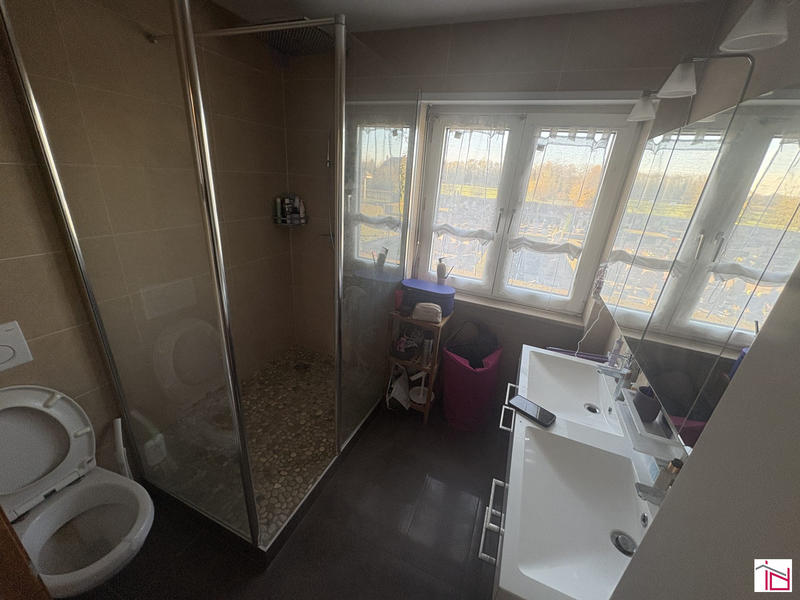 Maison - 127 m² - 6 pièces