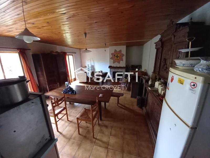 Maison - 138 m² - 3 pièces