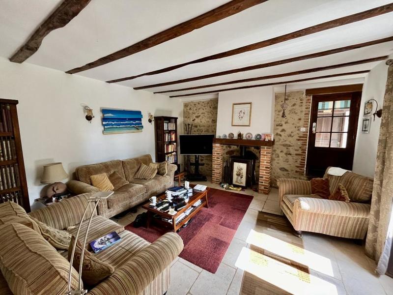 Moulin - 261 m² - 7 pièces